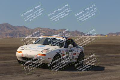 media/Oct-15-2023-Lucky Dog Racing Chuckwalla (Sun) [[f659570f60]]/2nd Stint Bowl/